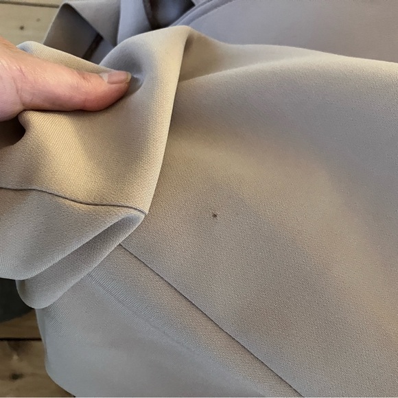 Theory Perflect Raglan Wrap Trench Coat in Camel, Size Medium - Picture 9 of 9